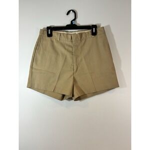 Dee Cee Shorts Mens 32 Khaki Chino Flat Front Pockets Made in USA VTG Casual
